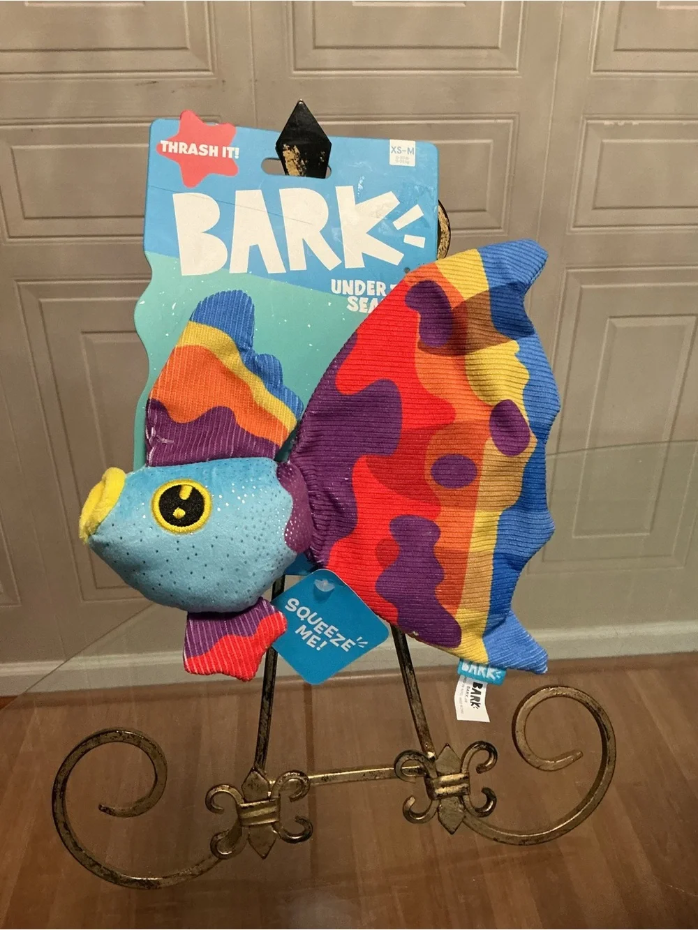 NEW Bark Under The Seams Thrash It Squeeze Me Fish Dog Toy 9” Clinker & Squeaker